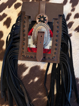 Back cinch saddle cell phone holder
