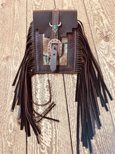 Load image into Gallery viewer, Back cinch saddle cell phone holder
