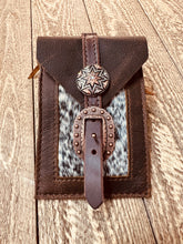 Load image into Gallery viewer, Back cinch saddle cell phone holder
