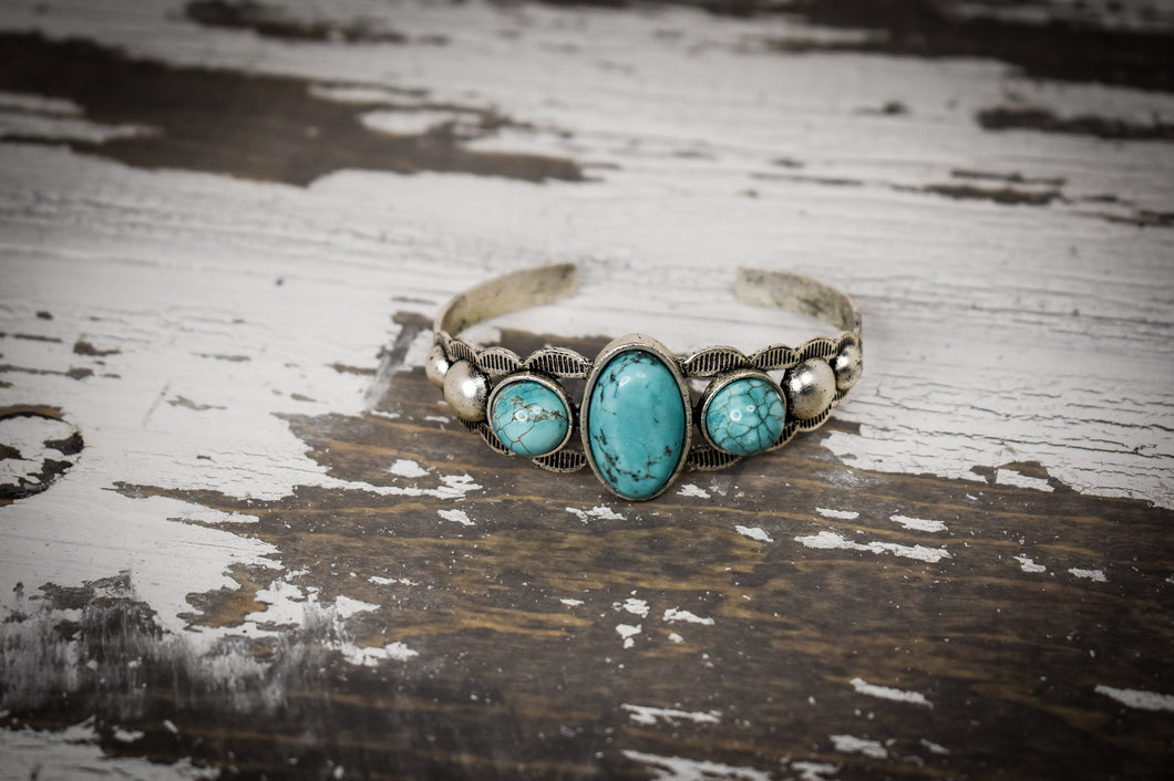 Natural stone cuff bracelet