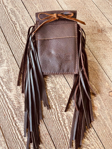 Back cinch saddle cell phone holder