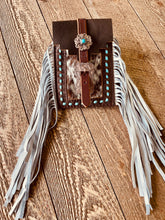 Load image into Gallery viewer, Back cinch saddle cell phone holder
