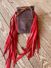 Load image into Gallery viewer, Back cinch saddle cell phone holder

